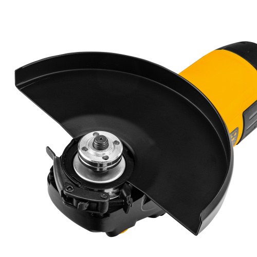 Машина шлифовальная угловая AG230-2400, 2400 Вт, 230 мм, 6000 об/мин Denzel по ценам производителя в Воронеже с доставкой по всей России