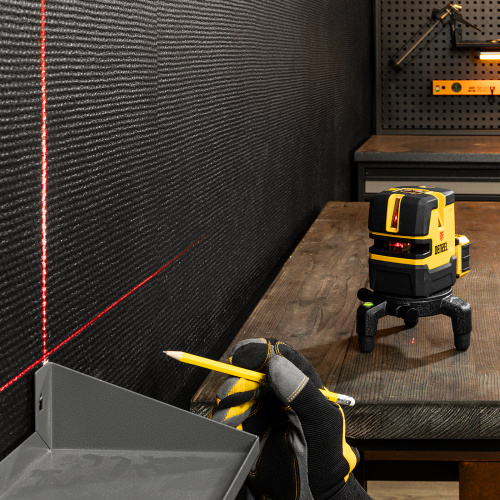 Лазерный уровень LX 05 Red, 20 м, 635 нм, аккумулятор Li 5200 mAh, резьба 5/8" Denzel по ценам производителя в Воронеже с доставкой по всей России