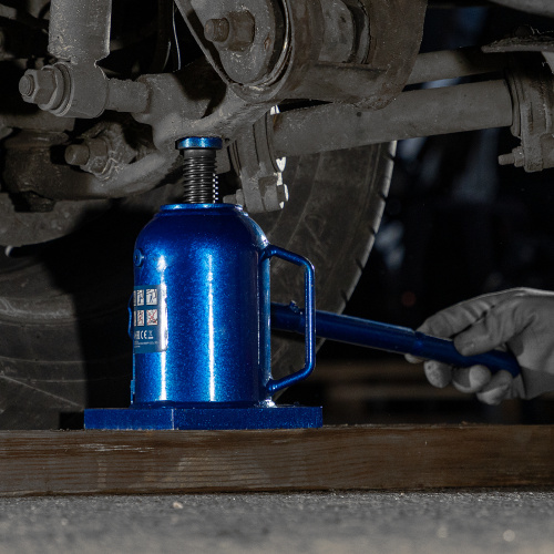 Домкрат гидравлический бутылочный телескопический, 8 т, H подъема 170-430 мм Stels по ценам производителя в Воронеже с доставкой по всей России