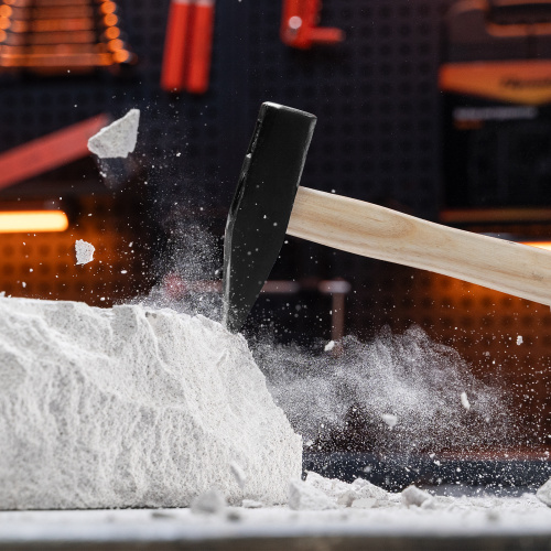 Молоток слесарный, 600 г, квадратный боек, деревянная рукоятка Sparta по ценам производителя в Воронеже с доставкой по всей России