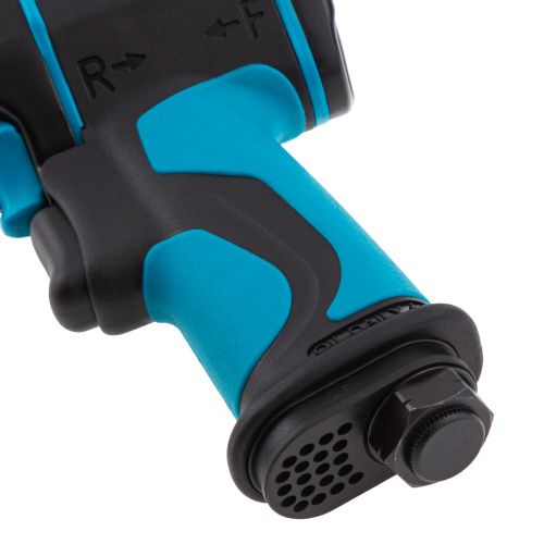 Гайковерт пневматический ударный G985K2, 1/2, 610Нм 9000 об/мин, с набором 17 предметов Gross по ценам производителя в Воронеже с доставкой по всей России