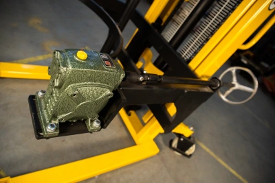 Штабелер-бочкокантователь гидравлический 0,5 т 3м TOR WDS500-3000 по ценам производителя в Воронеже с доставкой по всей России