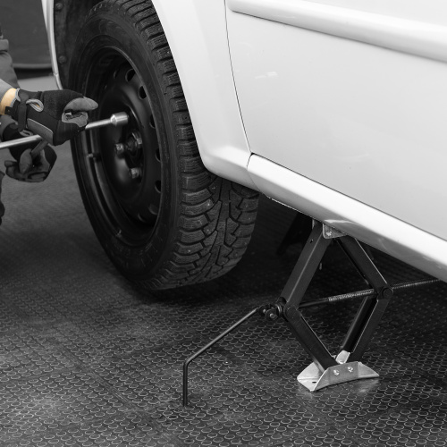 Домкрат ромбический винтовой универсальный ТУ 5.16-469-0213-04, 1.2 т, 75-345 мм по ценам производителя в Воронеже с доставкой по всей России