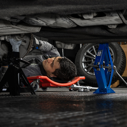 Ромбовый домкрат, 2 т, 110-390 мм Stels по ценам производителя в Воронеже с доставкой по всей России