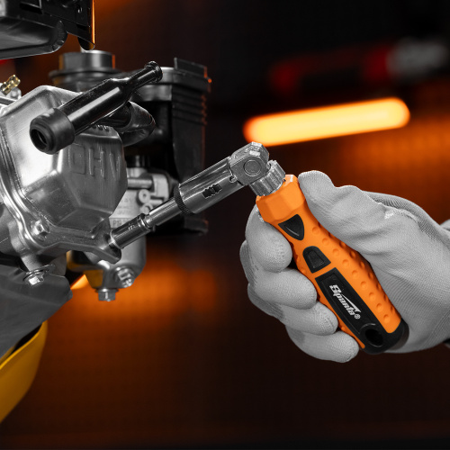 Отвертка реверсивная с шарниром, биты, торцевые головки, 18 шт, Sparta по ценам производителя в Воронеже с доставкой по всей России