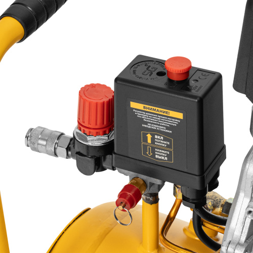 Компрессор воздушный DC1500/24, прямой привод, 1.5 кВт, 24 литра, 220 л/мин Denzel по ценам производителя в Воронеже с доставкой по всей России