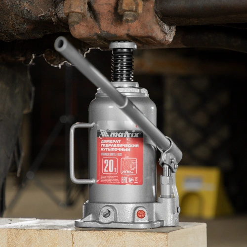 Домкрат гидравлический бутылочный, 20 т, высота подъема 242-452 мм Matrix по ценам производителя в Воронеже с доставкой по всей России