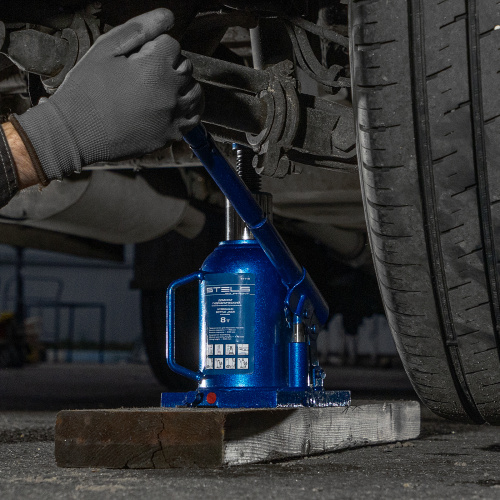 Домкрат гидравлический бутылочный телескопический, 8 т, H подъема 170-430 мм Stels по ценам производителя в Воронеже с доставкой по всей России