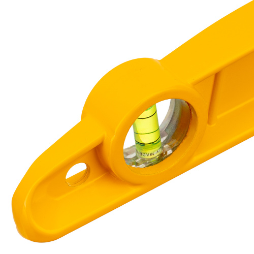 Уровень литой, 300 мм, магнитный, 2 глазка Denzel по ценам производителя в Воронеже с доставкой по всей России