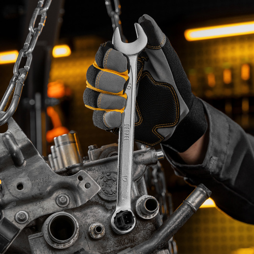 Набор инструментов, 1/2", 1/4", CrV, S2, пластиковый кейс, 122 предмета Denzel по ценам производителя в Воронеже с доставкой по всей России