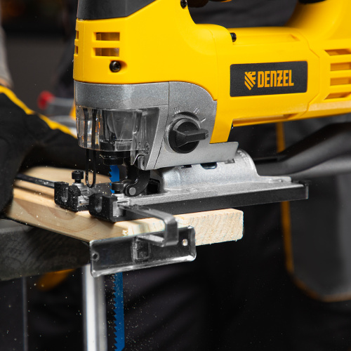 Лобзик электрический JS-110, 750 Вт, 110 мм Denzel по ценам производителя в Воронеже с доставкой по всей России