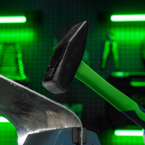 Молоток слесарный, 1000 г, фибергласовая обрезиненная рукоятка Сибртех по ценам производителя в Воронеже с доставкой по всей России