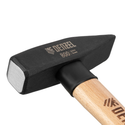 Молоток слесарный, 800 г, кованый квадратный боек, буковая рукоятка Denzel по ценам производителя в Воронеже с доставкой по всей России