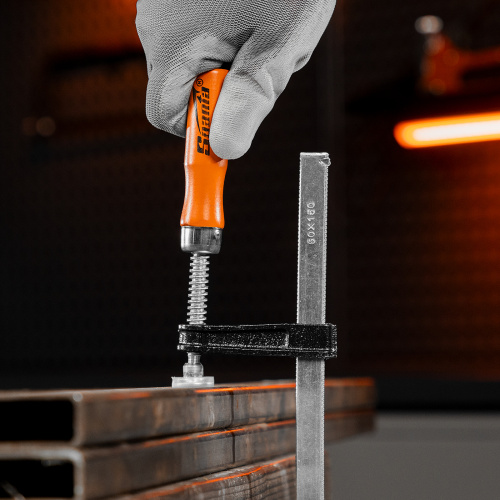 Струбцина F-образная, 150 х 50 мм Sparta по ценам производителя в Воронеже с доставкой по всей России