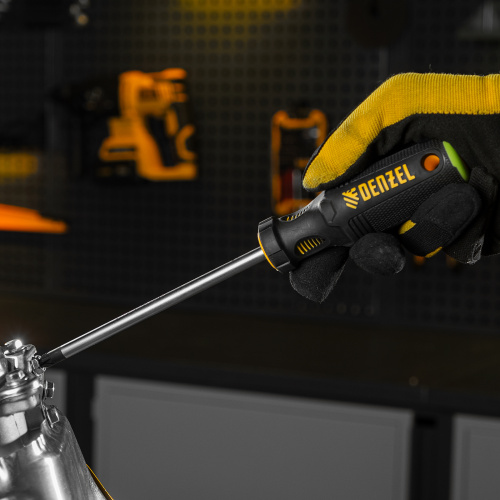 Отвертка PZ3x150 мм, CrV, трехкомпонентная рукоятка Denzel по ценам производителя в Воронеже с доставкой по всей России
