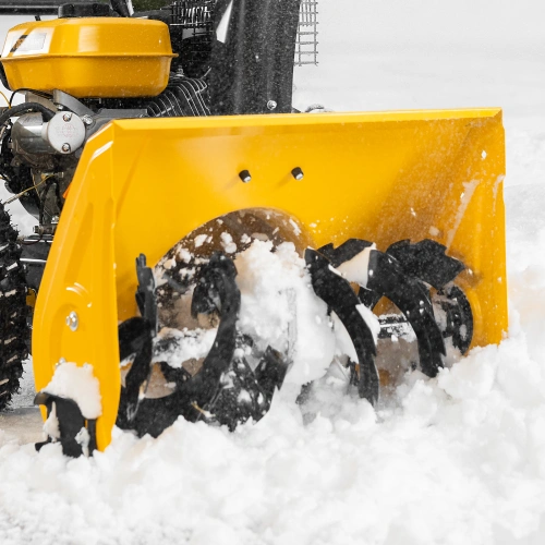 Бензиновая снегоуборочная машина SB 560 LP, 212 cc, электростартер, фара Denzel по ценам производителя в Воронеже с доставкой по всей России