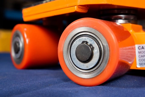 Роликовая платформа подкатная TOR SF4 г/п 6 т (с ручкой) по ценам производителя в Воронеже с доставкой по всей России