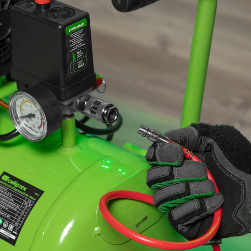 Компрессор безмаслянный малошумный МБ 1100/24,1100 Вт, 24 л, 170 л/мин Сибртех по ценам производителя в Воронеже с доставкой по всей России