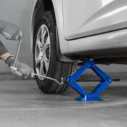 Ромбовый домкрат, 1.5 т, 110-360 мм Stels по ценам производителя в Воронеже с доставкой по всей России