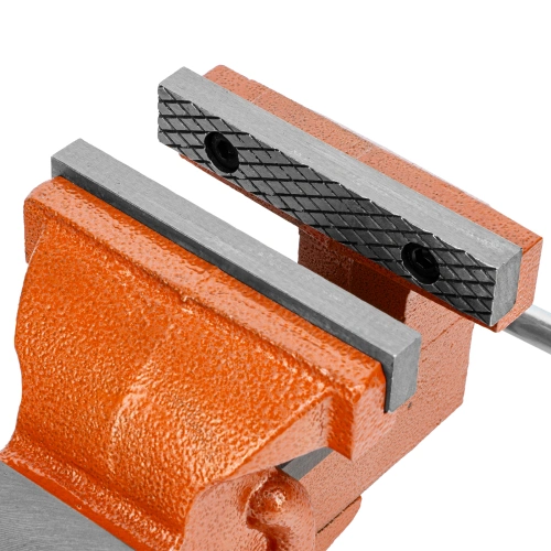 Тиски слесарные, 100 мм, поворотные, с наковальней Sparta по ценам производителя в Воронеже с доставкой по всей России