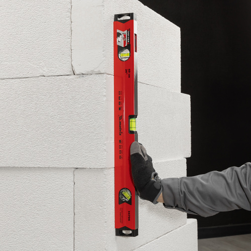 Уровень алюминиевый магнитный, 600 мм, фрезерованный, 3 глазка (1 зеркальный) усиленный Matrix по ценам производителя в Воронеже с доставкой по всей России