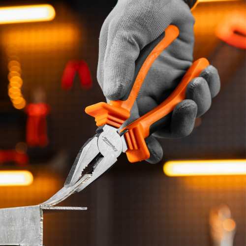 Плоскогубцы комбинированные Comfort, 180 мм, шлифованные, двухкомпонентные рукоятки Sparta по ценам производителя в Воронеже с доставкой по всей России