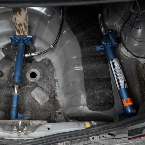 Растяжка гидравлическая, 10 т, набор из 17 предметов, 7 сменных насадок, в пластиковом кейсе Stels по ценам производителя в Воронеже с доставкой по всей России