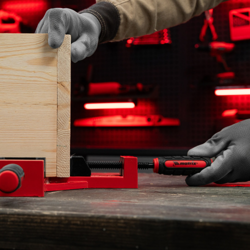 Струбцина угловая, быстрозажимная, 65/65 мм, двухкомпонентные обрезиненные рукоятки Matrix по ценам производителя в Воронеже с доставкой по всей России