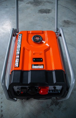 Генератор бензиновый 5,0 кВт 220В/380В с электростартером TOR KM6500HE по ценам производителя в Воронеже с доставкой по всей России