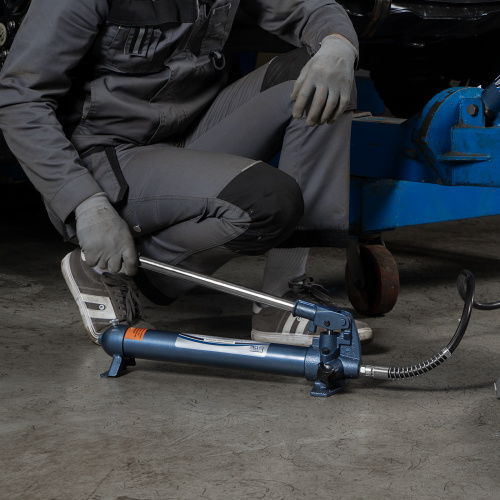 Растяжка гидравлическая, 10 т, набор из 17 предметов, 7 сменных насадок, в металлическом кейсе Stels по ценам производителя в Воронеже с доставкой по всей России