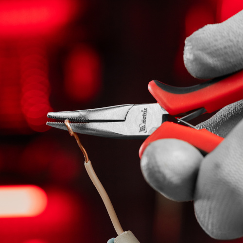 Длинногубцы изогнутые Mini, 130 мм, никелированные, авторазжим, двухкомпонентные рукоятки Matrix по ценам производителя в Воронеже с доставкой по всей России