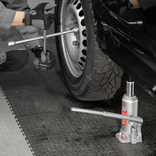 Домкрат гидравлический бутылочный, 5 т, высота подъема 216-413 мм Matrix по ценам производителя в Воронеже с доставкой по всей России