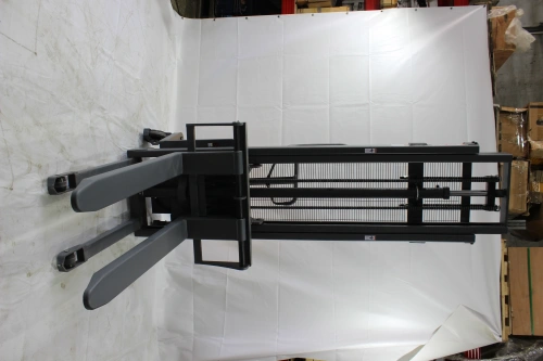 Штабелер гидравлический с электроподъемом 1,5 т 3,5 м XILIN CDD15B-E с раздвижными вилами по ценам производителя в Воронеже с доставкой по всей России