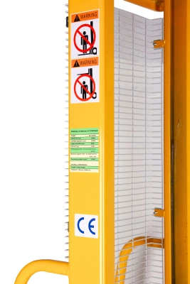 Штабелер гидравлический 1,0 т 1,6 м XILIN SDJ1016 купить в Москве с доставкой по всей России | ProtosMarket.ru
