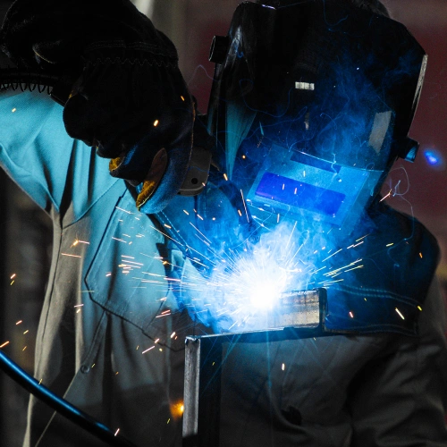 Аппарат инвертор. полуавтомат. cварки IMIG-160 Synergy, 160 А, ПВ 60%, катушка 5 кг Denzel по ценам производителя в Воронеже с доставкой по всей России