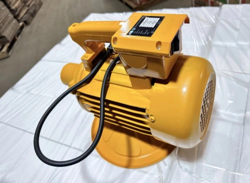 Электропривод глубинного вибратора для бетона 2,2 кВт TOR ZN70-C по ценам производителя в Воронеже с доставкой по всей России