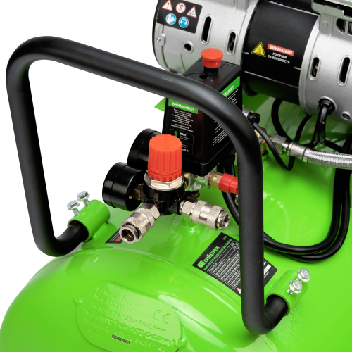 Компрессор безмаслянный малошумный МБ 2250/100, 2250 Вт, 100л, 400 л/мин Сибртех по ценам производителя в Воронеже с доставкой по всей России