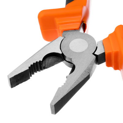 Плоскогубцы комбинированные Comfort, 160 мм, шлифованные, двухкомпонентные рукоятки Sparta по ценам производителя в Воронеже с доставкой по всей России