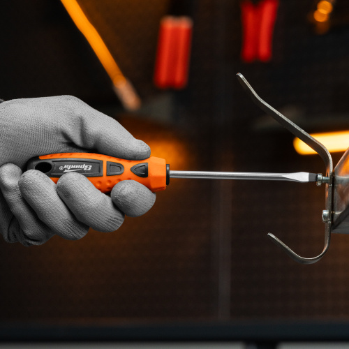 Набор отверток, PH, SL-5 шт, диэлектрические 2 шт, пробник на 220 В-1 шт, 8 шт Sparta по ценам производителя в Воронеже с доставкой по всей России