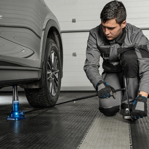 Домкрат механический бутылочный, 2 т, h подъема 150-310 мм, 2 части (домкрат, ручка) Stels купить в Москве с доставкой по всей России | ProtosMarket.ru