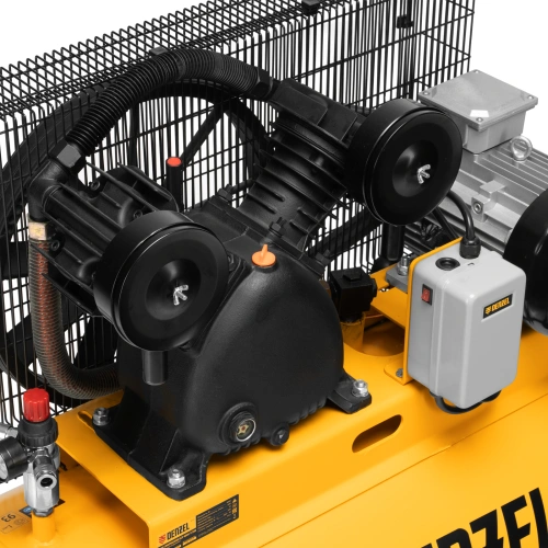 Компрессор воздушный рем. привод BCV 4000-T/200, 4,0 кВт, 200 литров, 690 л/мин Denzel по ценам производителя в Воронеже с доставкой по всей России