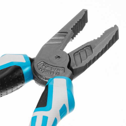 Плоскогубцы комбинированные 180 мм, трехкомпонентные рукоятки Gross по ценам производителя в Воронеже с доставкой по всей России