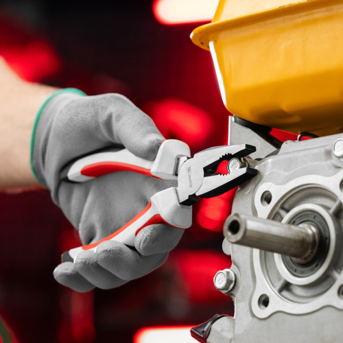 Плоскогубцы Premium, 180 мм, трехкомпонентные рукоятки Matrix по ценам производителя в Воронеже с доставкой по всей России