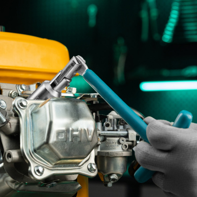 Ключ свечной карданный 21 х 250 мм Stels по ценам производителя в Воронеже с доставкой по всей России