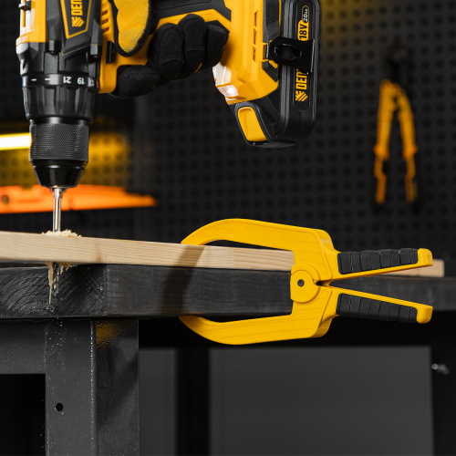 Струбцина клещеобразная, удлиненная 75 х 110 мм двухкомпонентные рукоятки Denzel по ценам производителя в Воронеже с доставкой по всей России