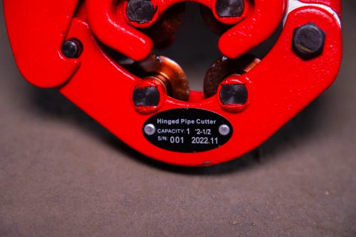 Труборез с хомутной защелкой TOR GH2S для стальных труб 1/2"- 2 1/2" по ценам производителя в Воронеже с доставкой по всей России