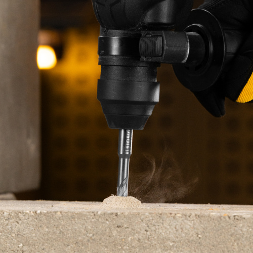 Бур по бетону, цельная крестовая пластина, 8x115 мм, SDS PLUS Denzel по ценам производителя в Воронеже с доставкой по всей России