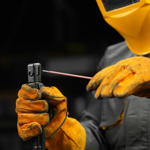 Электроды DER-46, диам. 3 мм, 2,5 кг., рутиловое покрытие Denzel по ценам производителя в Воронеже с доставкой по всей России