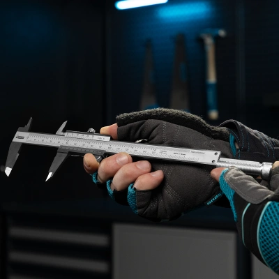 Штангенциркуль, 150 мм, 0.02 мм, нержавеющая сталь, с глубиномером Gross по ценам производителя в Воронеже с доставкой по всей России