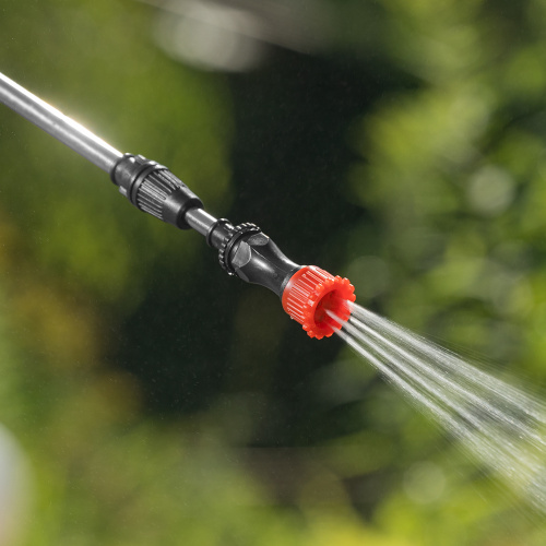 Опрыскиватель ранцевый аккумуляторный D-16LA, 16 л, 12 В, 8 Ач Denzel по ценам производителя в Воронеже с доставкой по всей России